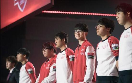 并展现价值 并展现价值