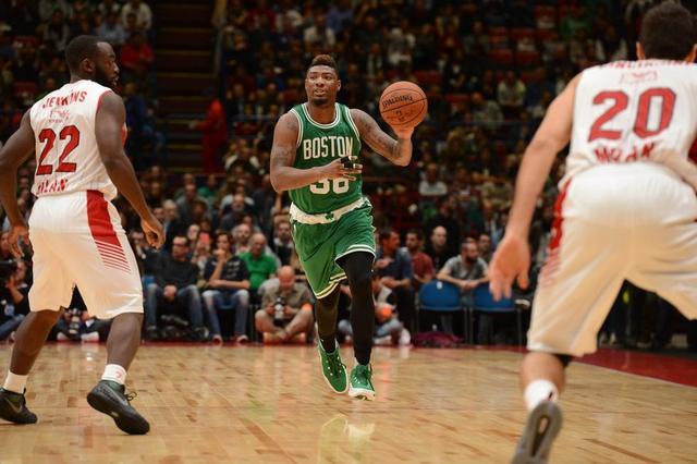 外媒体的焦 外媒体的焦