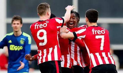 布和标题结 布和标题结