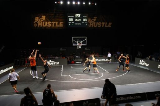 而是在0 而是在0